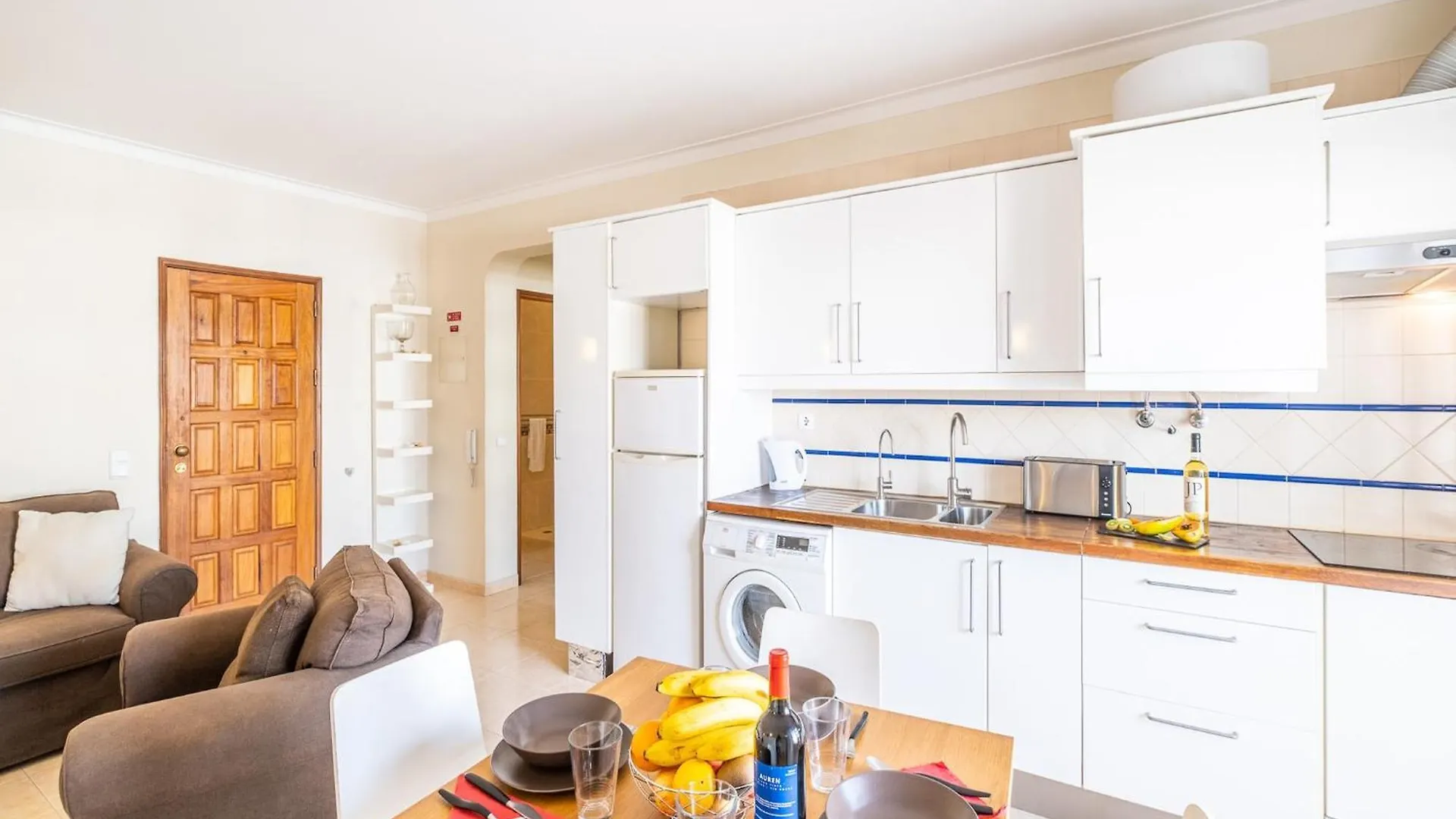 Apartment With Swimming Pool Alvor