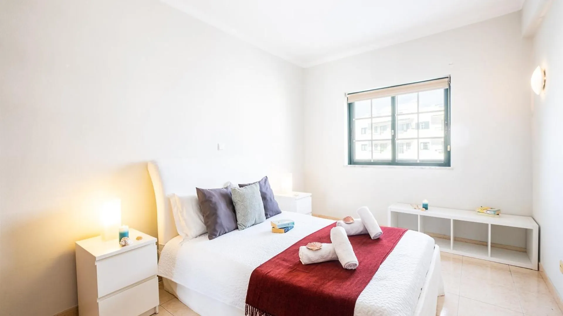 Apartment With Swimming Pool Alvor